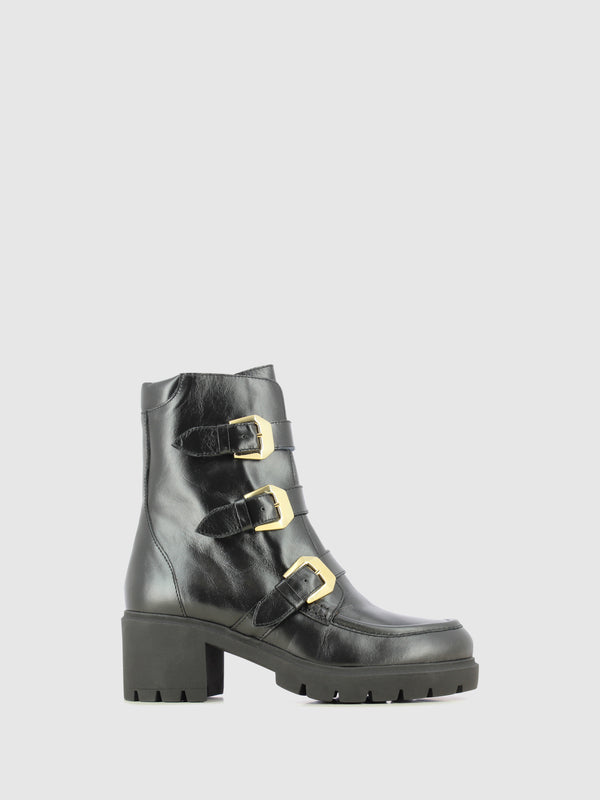 Botins com Fecho em Preto